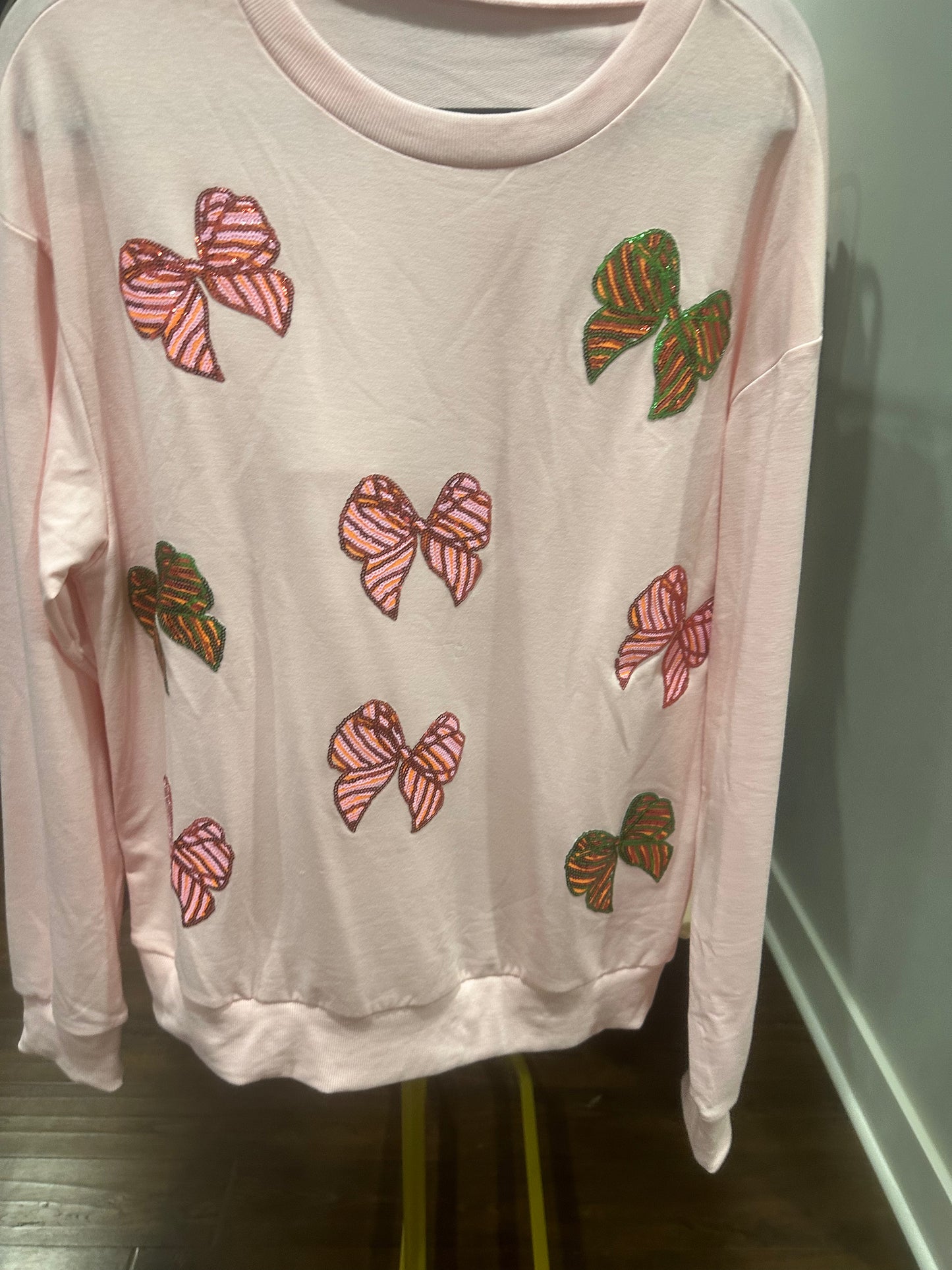 Pink bow Christmas top