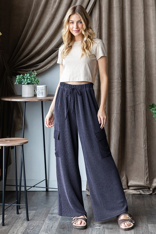 Cargo Pocket Wide-Leg Pants navy
