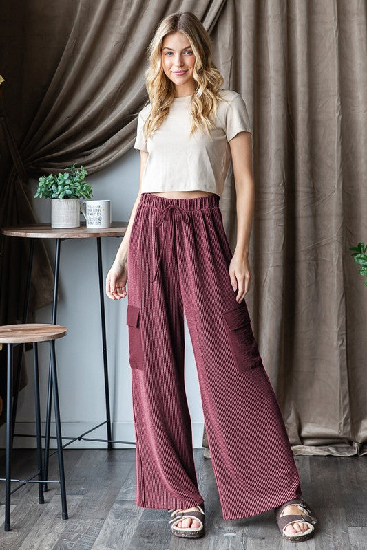 Cargo Pocket Wide-Leg Pants burgundy